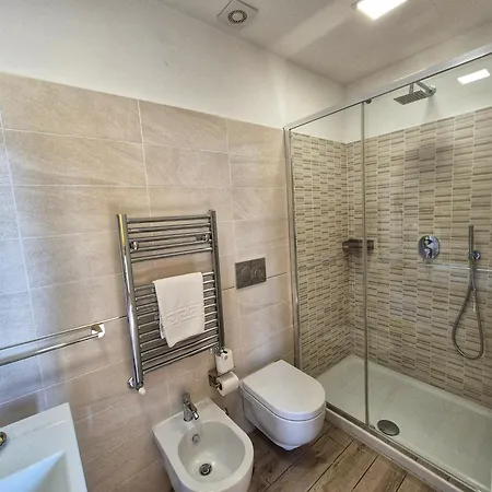 Gæstehus Residenze Serventi Longhi 4*