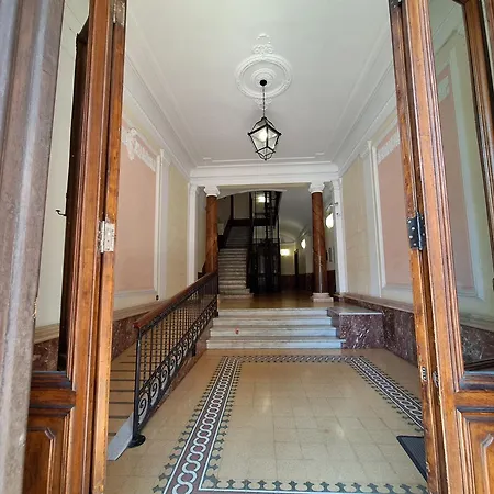 Pensjonat Residenze Serventi Longhi 4*