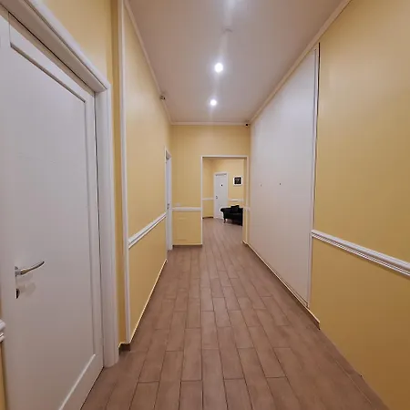 Pensjonat Residenze Serventi Longhi 4*