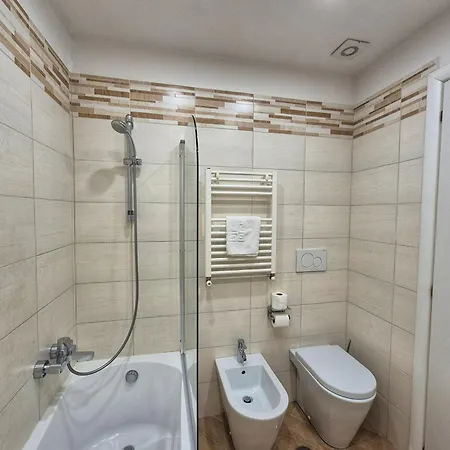 Residenze Serventi Longhi