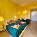Residenze Serventi Longhi