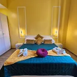 Residenze Serventi Longhi 게스트하우스 로마